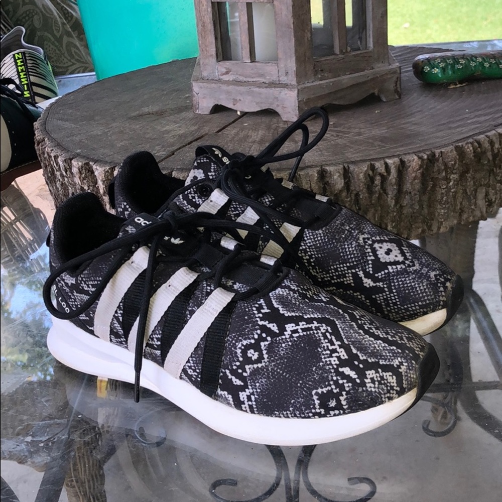 Adidas SL Loop Black